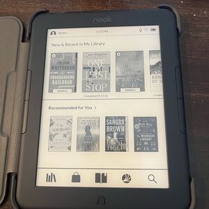 Nook E-Reader with Cover